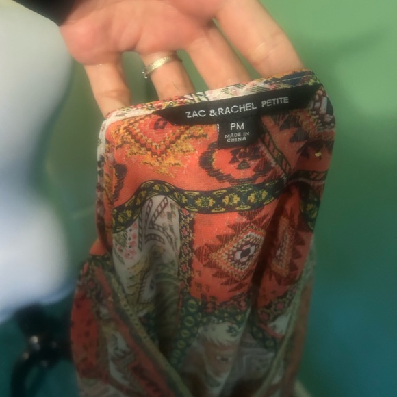 Zac & Rachel Red and Green Patterned Tunic Top - Picture 5 of 5